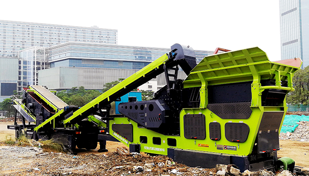 WAF380轮胎式移动文化传媒站